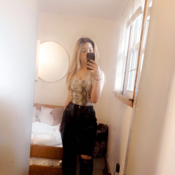joliana19
